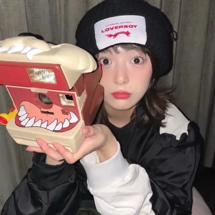 我、他们和拉拉